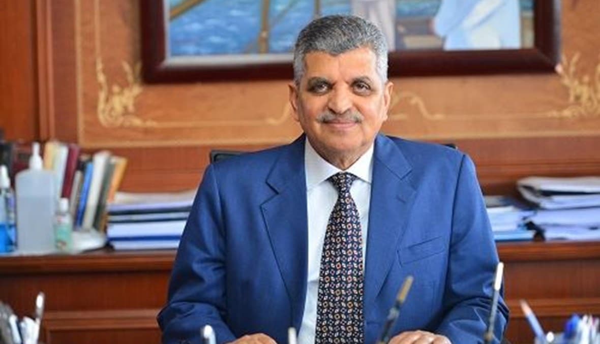 الفريق أسامة ربيع يكشف حقيقة عبور السفن الأمريكية من قناة السويس مجانًا